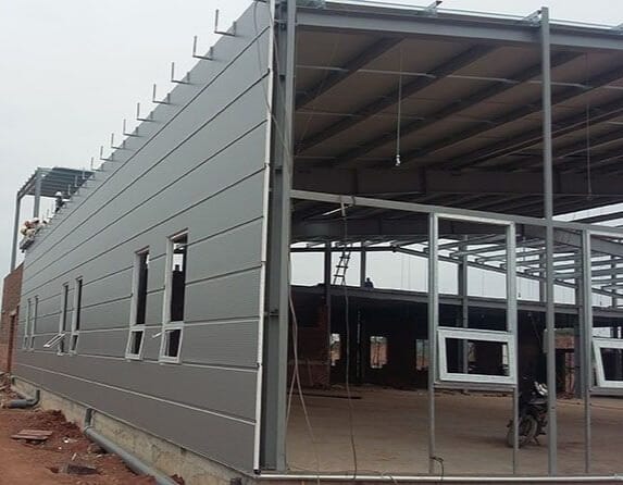 Thi công nhà xưởng bằng tấm panel