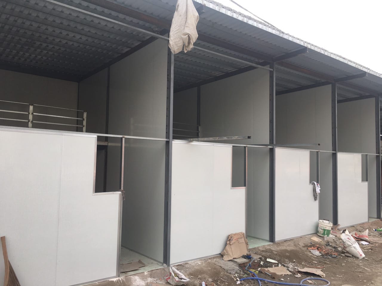 Thi công vách ngăn cách nhiệt giá rẻ, uy tín Thi công vách ngăn cách nhiệt giá rẻ, uy tín